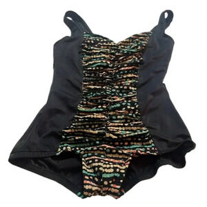 Flawed women’s swimsuit size 14 ruched one piece swimsuit boy short clean inside